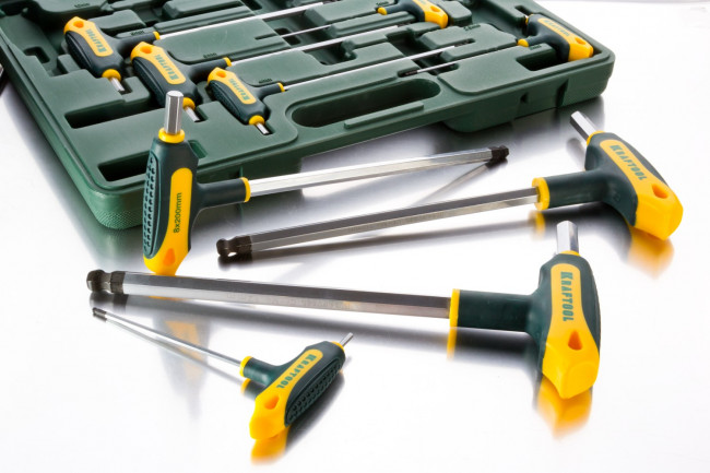 Набор KRAFTOOL Ключи "INDUSTRIE" имбусовые,Cr-Mo(S2),Т-образные, эргоном двухкомп рукоятка,HEX,с шариком,9 шт,в боксе  ,  ( 27454-H9 )