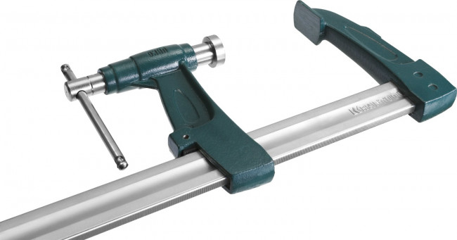 Струбцина KRAFTOOL тип "F", с мультипликаторной прижимной втулкой, 125х600 мм, ( 32013-125-600 ) Струбцина KRAFTOOL тип "F", с мультипликаторной прижимной втулкой, 125х600 мм, ( 32013-125-600 )