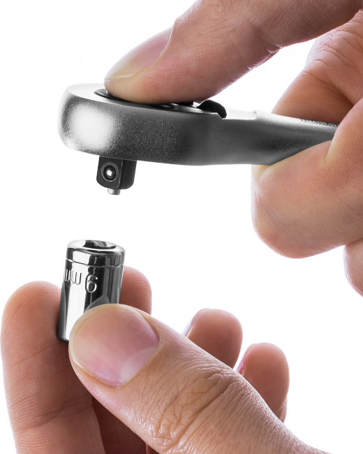 Трещотка для торцовых головок KRAFTOOL "EXPERT", Сr-V сталь, 72 зубца, 1/4",  ( 27791-1/4_z02 )