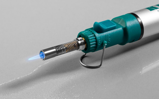 Паяльник газовый KRAFTOOL, 3в1, регулировка пламени, 1300С ( 55504-H3 ) Паяльник газовый KRAFTOOL, 3в1, регулировка пламени, 1300С ( 55504-H3 )